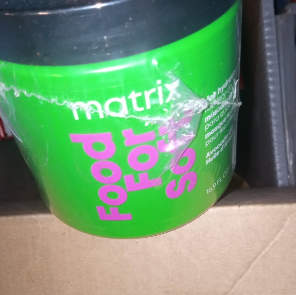 Mystery Box - 30piece Bundle $30. ALL N.W.T VARIOUS ITEMS. - Picture 8 of 16